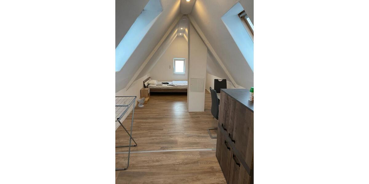 Maisonettenwohnung Böblingen - 5 Zimmer, 120 m&sup2;, 2.000&euro; | Angebot:26237157