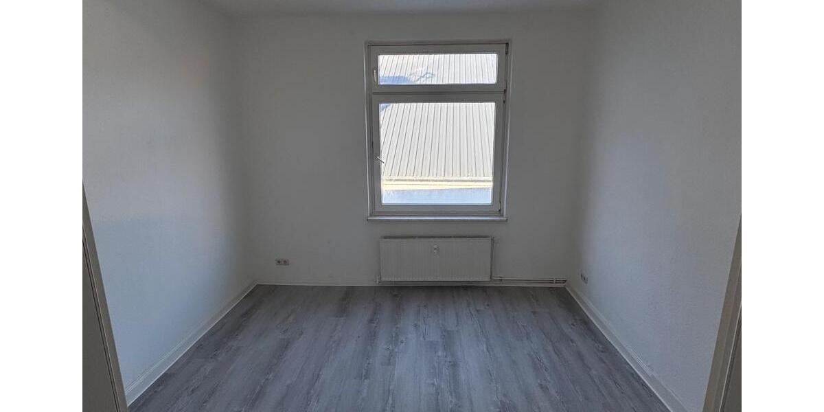 Etagenwohnung Bad Schwartau - 3 Zimmer, 70 m&sup2;, 1.000&euro; | Angebot:25825429