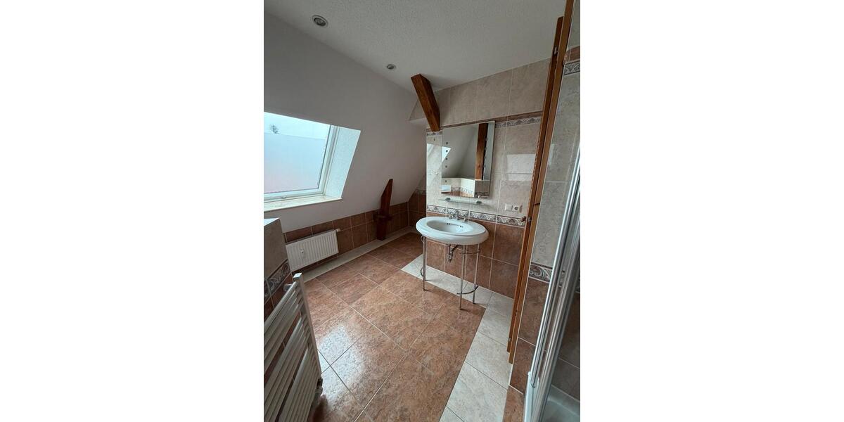 Dachgeschoßwohnung Ziesar - 2 Zimmer, 75 m&sup2;, 680&euro; | Angebot:26271573