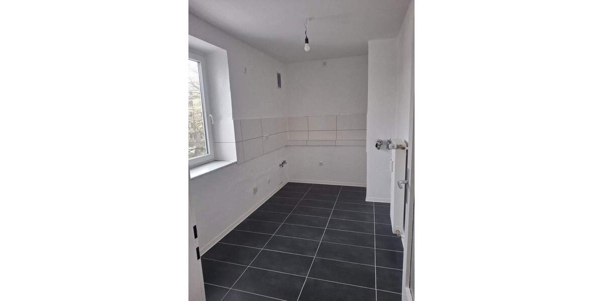 Etagenwohnung Bremerhaven Lehe - 2 Zimmer, 68 m&sup2;, 460&euro; | Angebot:25768771