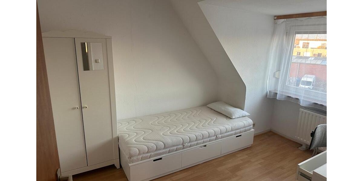 Wohnen auf Zeit Jülich - 1 Zimmer, 56 m&sup2;, 450&euro; | Angebot:26621081