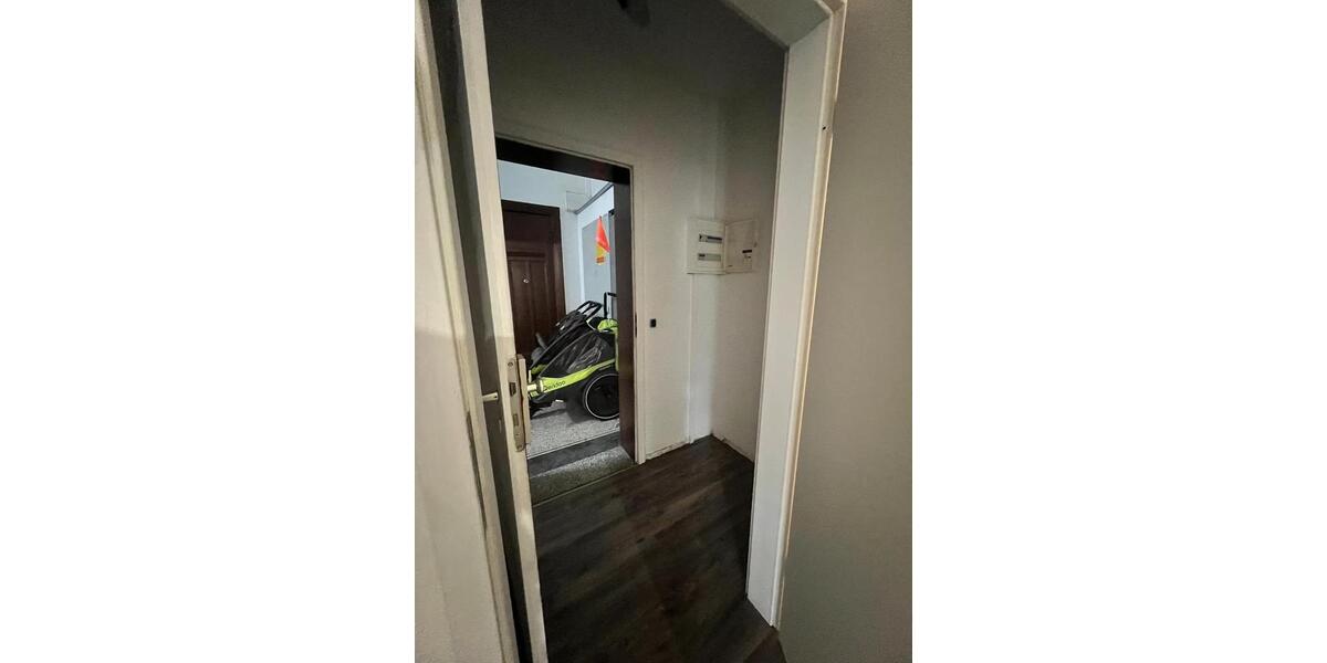 Etagenwohnung Nordenham - 3 Zimmer, 66 m&sup2;, 540&euro; | Angebot:24873017