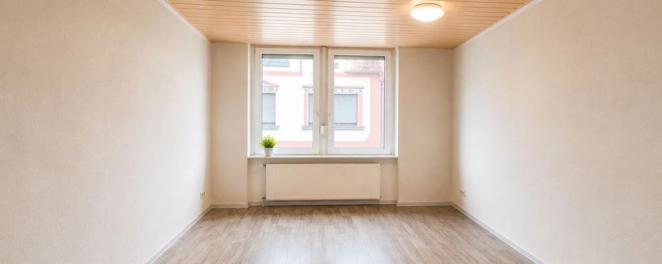 Etagenwohnung Saarbrücken West - 1 Zimmer, 43 m&sup2;, 480&euro; | Angebot:26635858