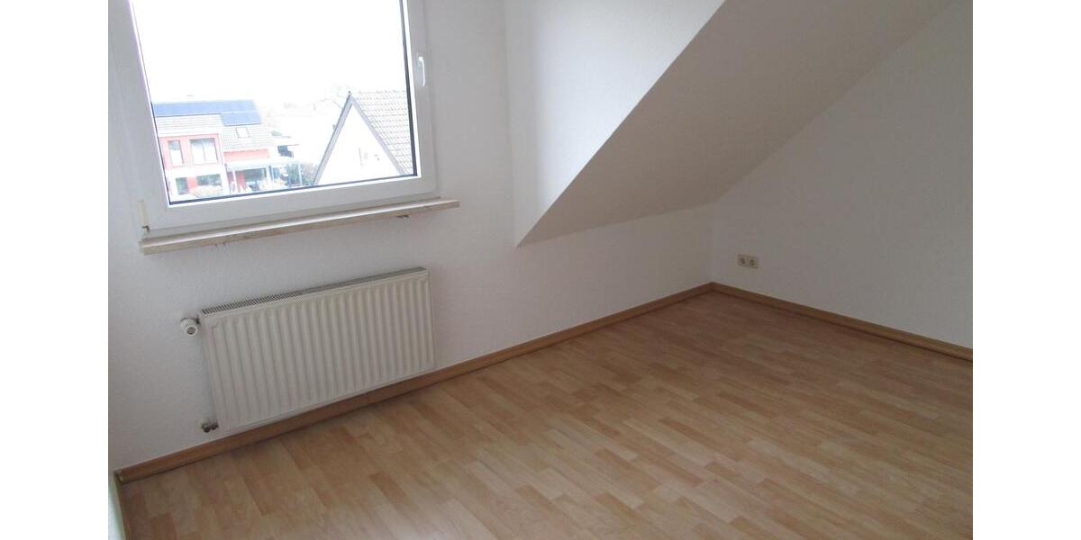 Etagenwohnung Dieblich - 3 Zimmer, 103 m&sup2;, 800&euro; | Angebot:24753093