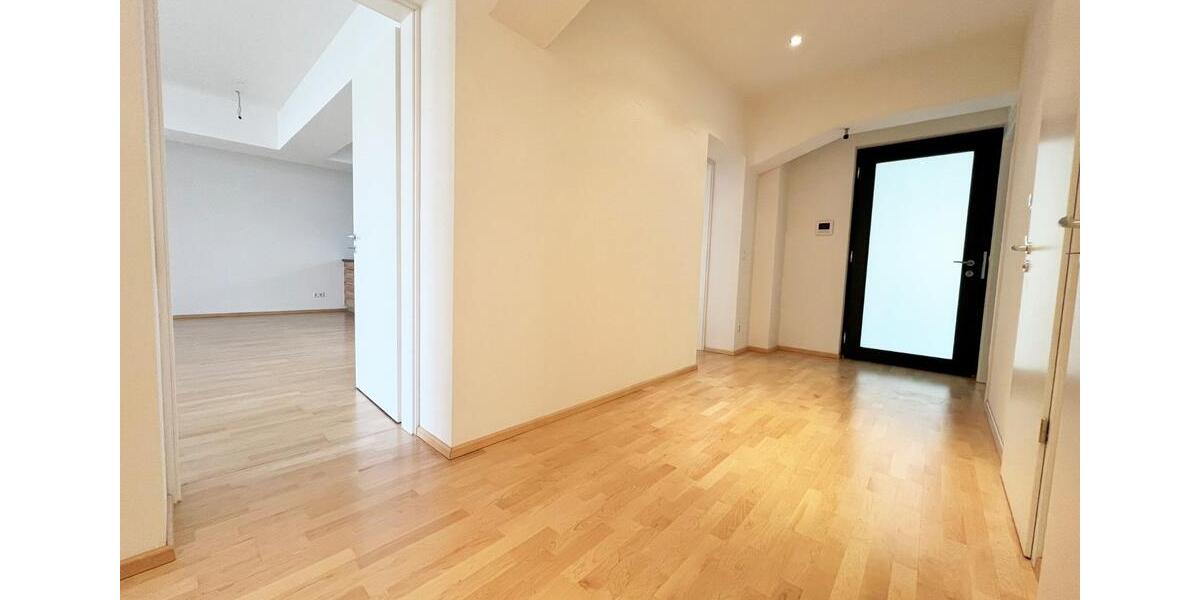 Loft - Studio - Atelier Stuttgart Fasanenhof-Ost - 3 Zimmer, 126 m&sup2;, 1.800&euro; | Angebot:23538088