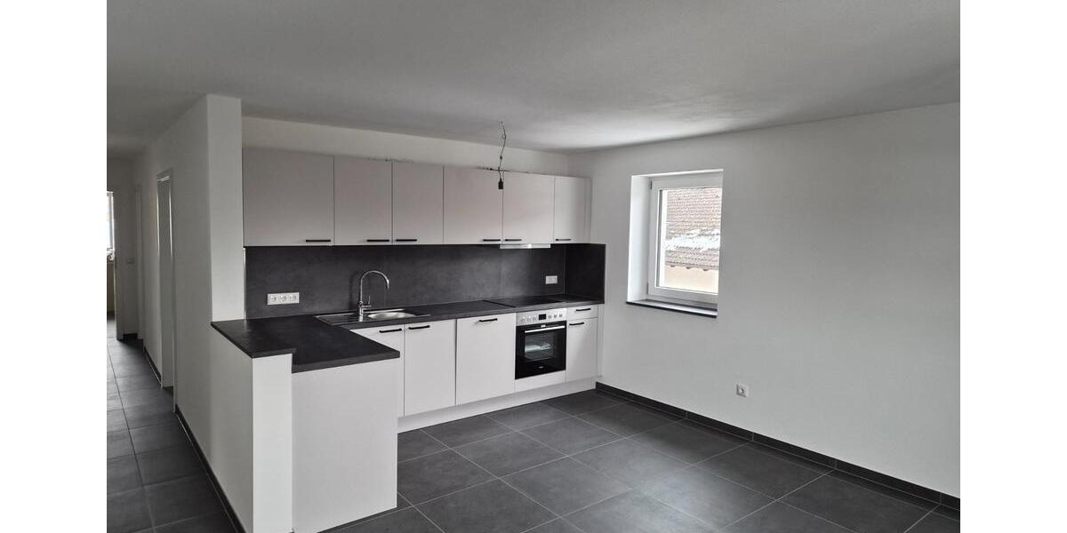 Etagenwohnung Blaibach - 4 Zimmer, 95 m&sup2;, 1.000&euro; | Angebot:24877715