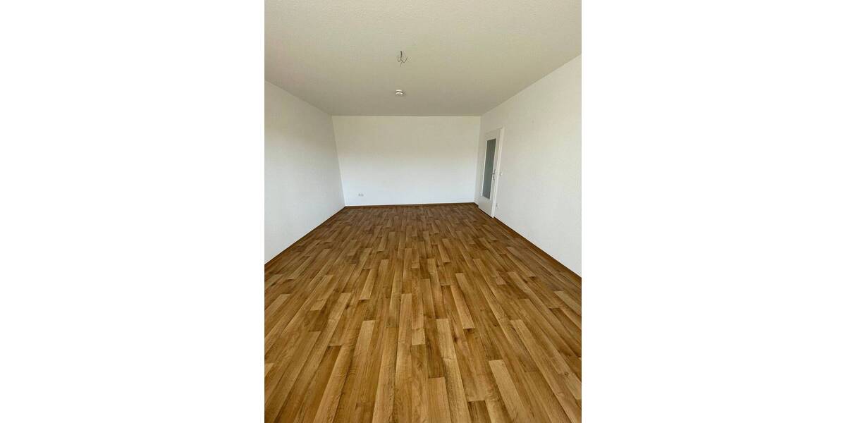 Zimmer Nürnberg Gibitzenhof - 2 Zimmer, 64 m&sup2;, 588&euro; | Angebot:26066622