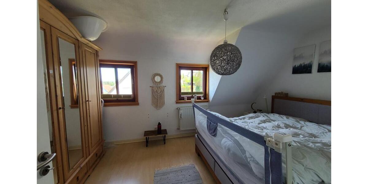 Etagenwohnung Bad Hersfeld - 4 Zimmer, 100 m&sup2;, 965&euro; | Angebot:26639038
