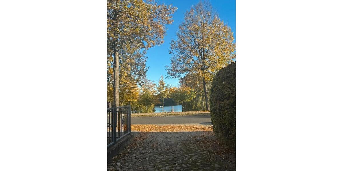 Etagenwohnung Neustrelitz - 2 Zimmer, 83 m&sup2;, 530&euro; | Angebot:26368882