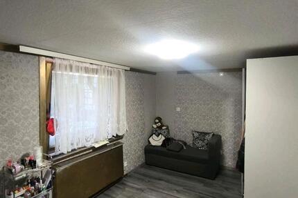 Haus Söhlde - 7 Zimmer, 105 m&sup2;, 1.100&euro; | Angebot:27607929