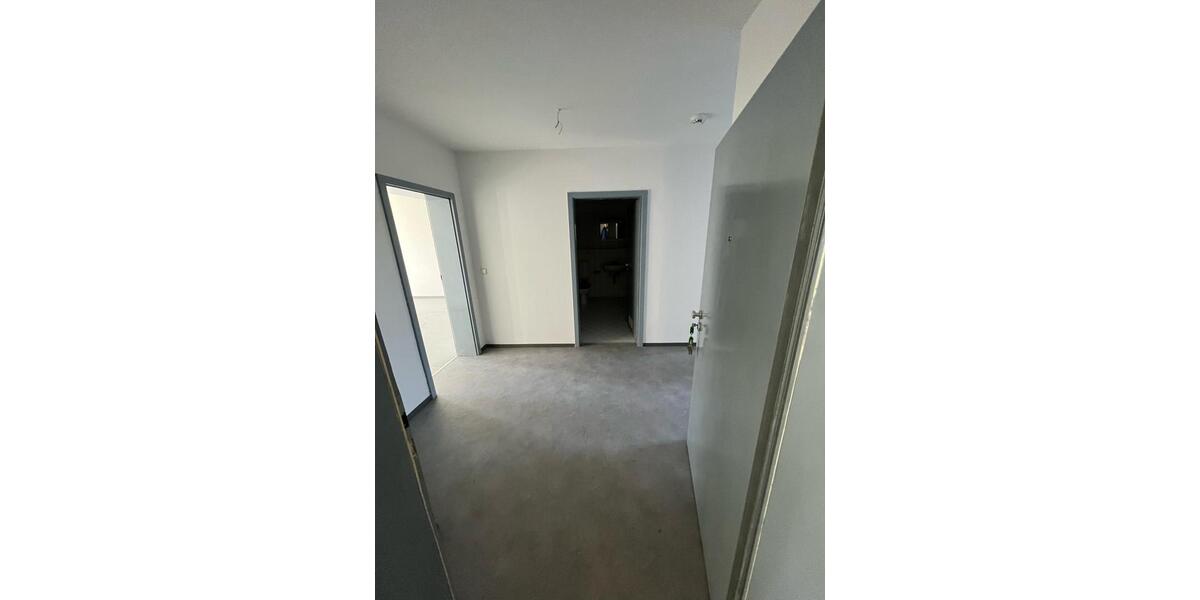 Etagenwohnung Naila - 3 Zimmer, 76 m&sup2;, 450&euro; | Angebot:24474410