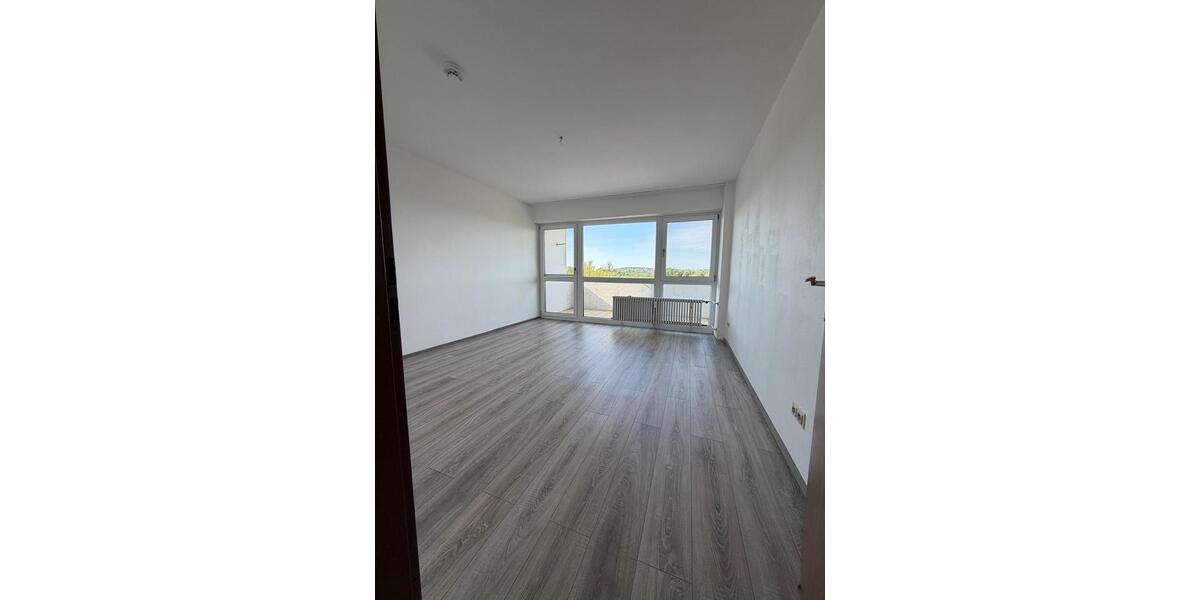 Etagenwohnung Landau an der Isar - 3 Zimmer, 75 m&sup2;, 630&euro; | Angebot:26491417