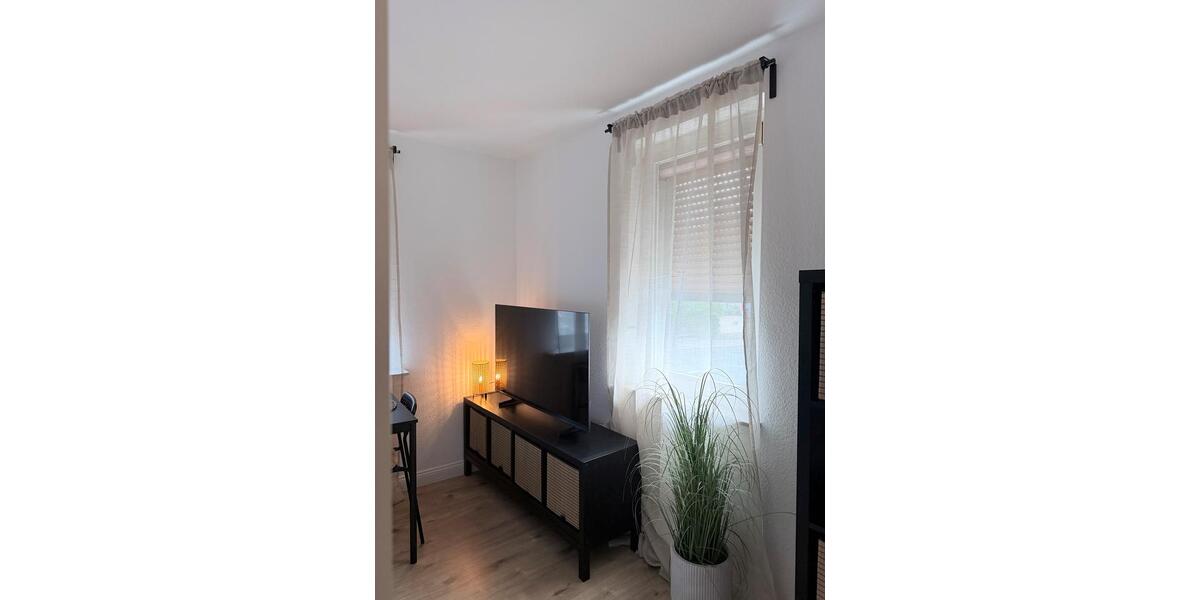 Erdgeschoßwohnung Frankfurt am Main Innenstadt - 2 Zimmer, 35 m&sup2;, 1.350&euro; | Angebot:26260764