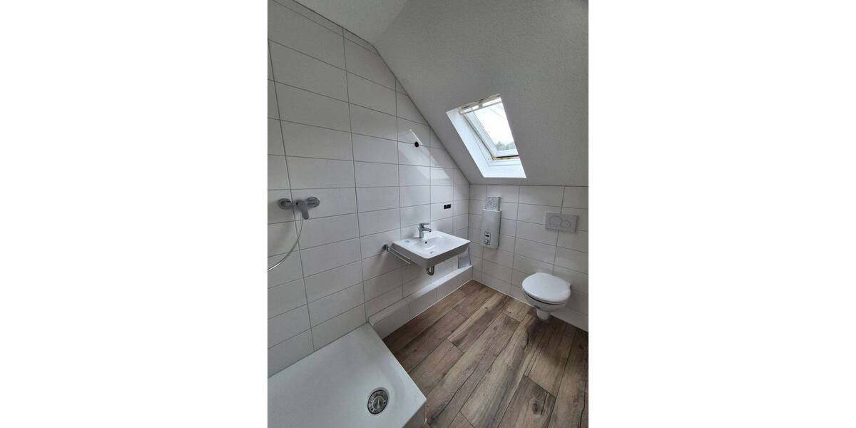 Etagenwohnung Remagen Oberwinter - 3 Zimmer, 68 m&sup2;, 780&euro; | Angebot:26159899