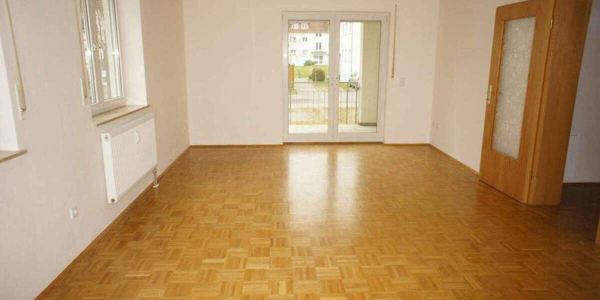Etagenwohnung Flöha - 2 Zimmer, 60 m&sup2;, 425&euro; | Angebot:26731130