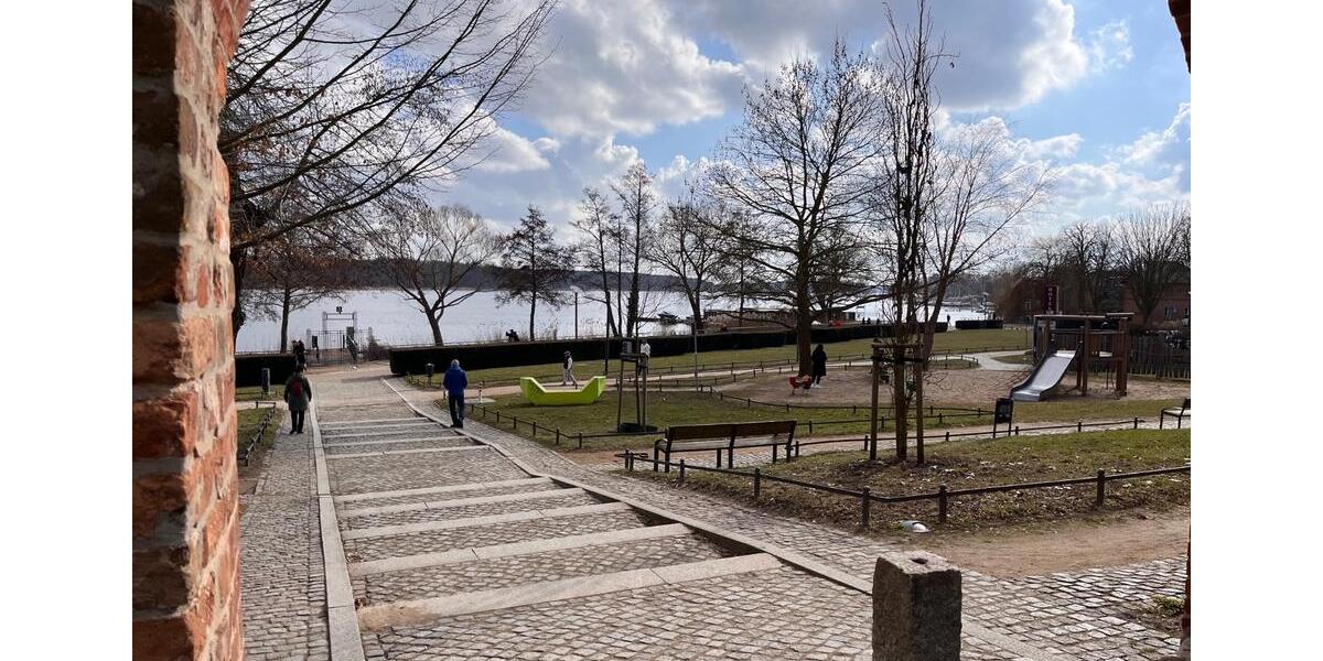 Erdgeschoßwohnung Neuruppin - 2 Zimmer, 63 m&sup2;, 900&euro; | Angebot:25852601