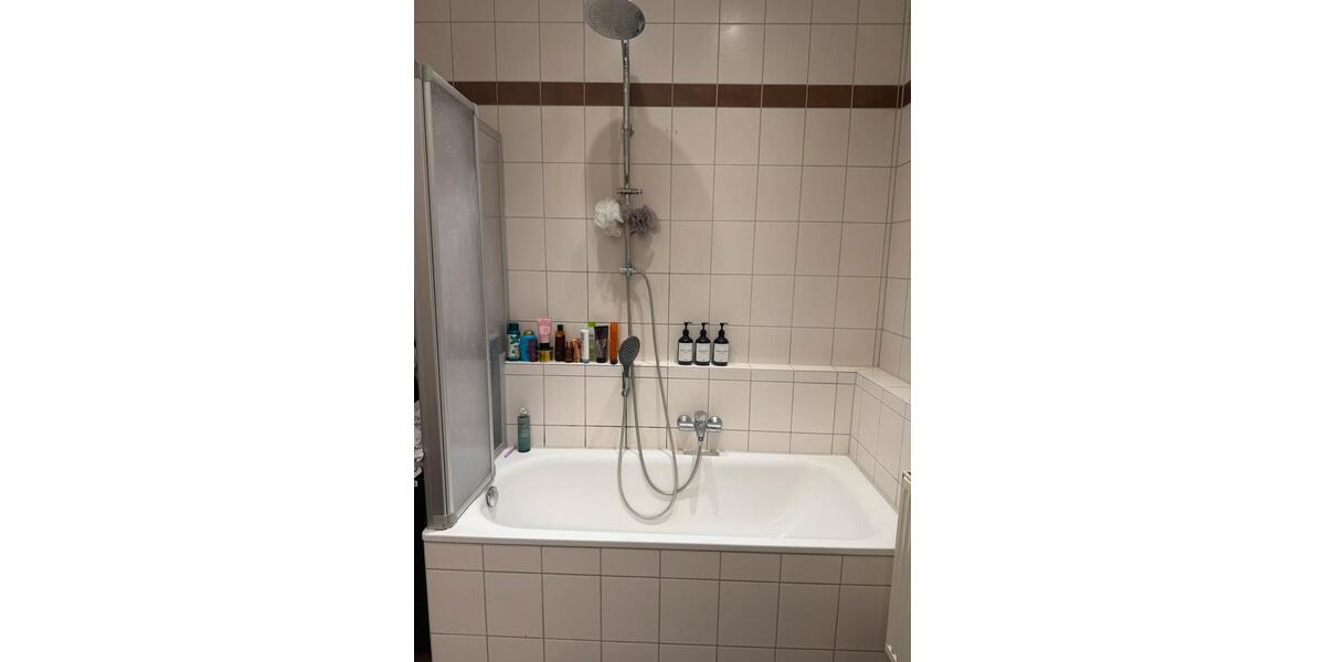 Erdgeschoßwohnung Bayreuth City - 3 Zimmer, 90 m&sup2;, 980&euro; | Angebot:26281596