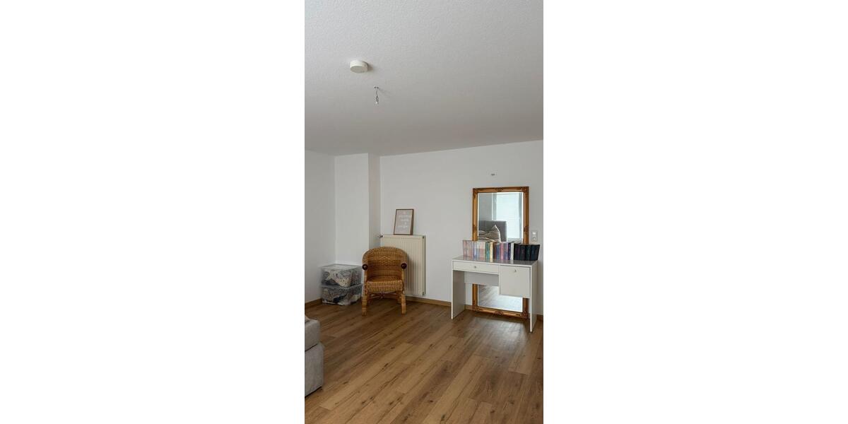 Etagenwohnung Sittensen - 3 Zimmer, 100 m&sup2;, 1.015&euro; | Angebot:26512616