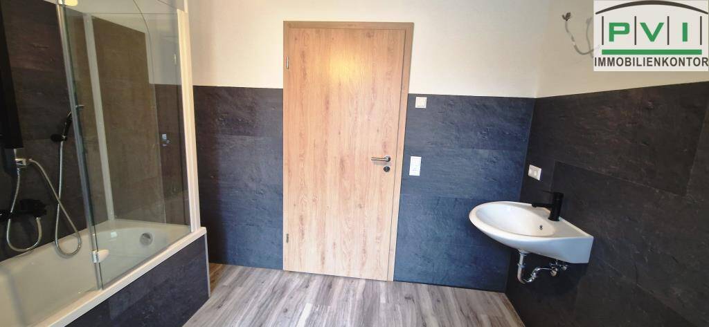 Etagenwohnung Schwarzenberg/Erzgeb. Schwarzenberg - 2 Zimmer, 80 m&sup2;, 648&euro; | Angebot:26155819