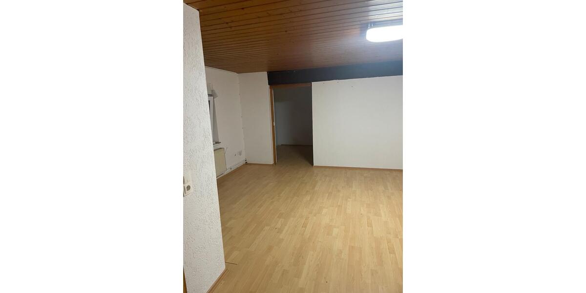 Erdgeschoßwohnung Bad König - 2 Zimmer, 50 m&sup2;, 600&euro; | Angebot:26618328