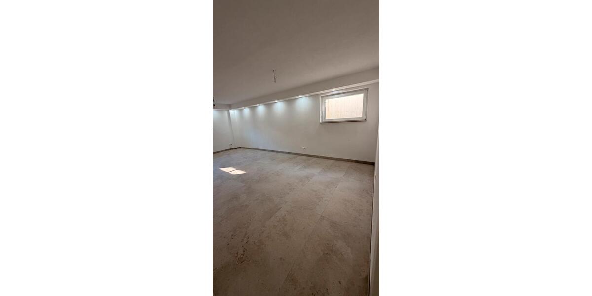 Etagenwohnung Dettingen unter Teck - 3 Zimmer, 73 m&sup2;, 830&euro; | Angebot:26538963