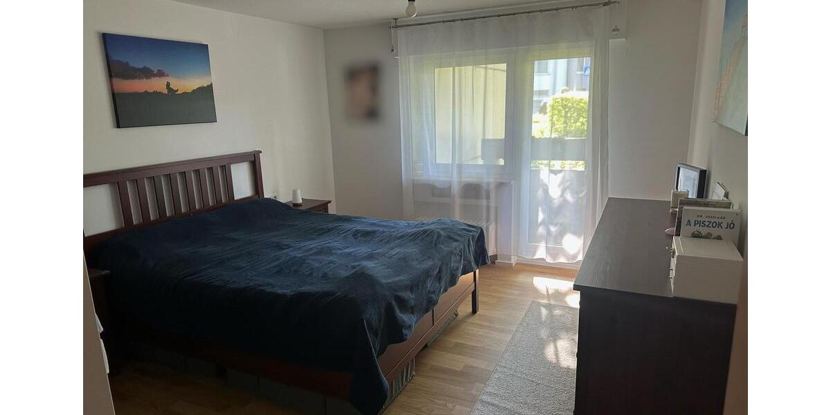 Etagenwohnung Schwaikheim - 3 Zimmer, 84 m&sup2;, 1.400&euro; | Angebot:26313637