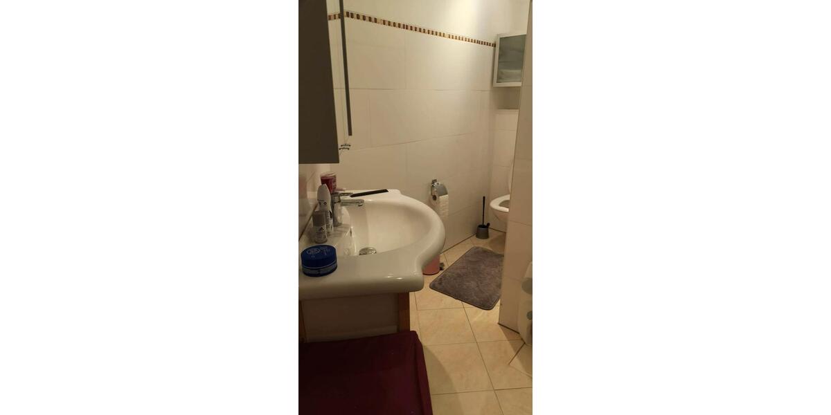 Etagenwohnung Wiesbaden Dotzheim - 2 Zimmer, 57 m&sup2;, 830&euro; | Angebot:26241374