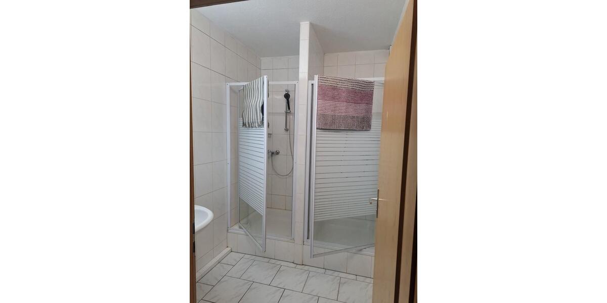 Wohnen auf Zeit Ettringen - 6 Zimmer, 160 m&sup2;, 550&euro; | Angebot:26443175