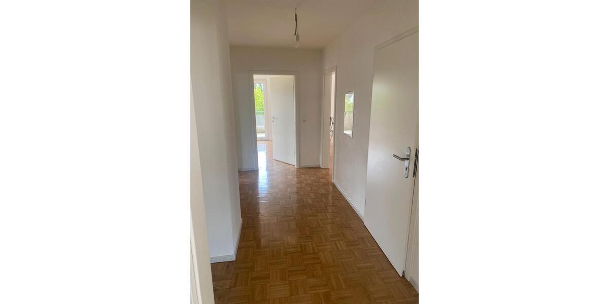 Etagenwohnung Remchingen - 3 Zimmer, 96 m&sup2;, 1.200&euro; | Angebot:26382641