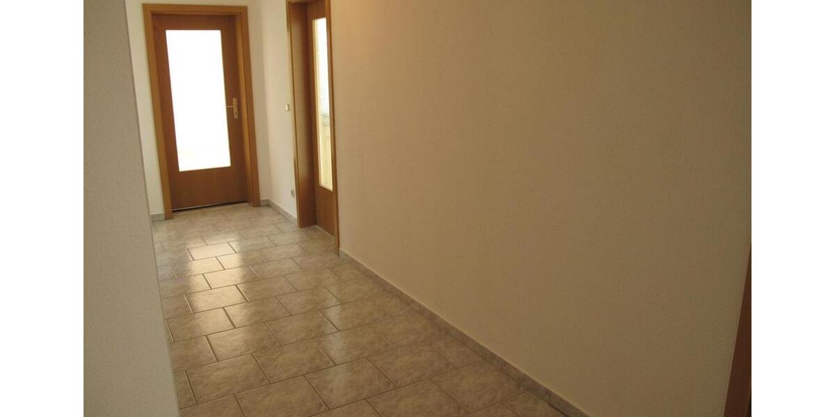 Etagenwohnung Neukirch/Lausitz Lausitz - 3 Zimmer, 111 m&sup2;, 610&euro; | Angebot:25362037