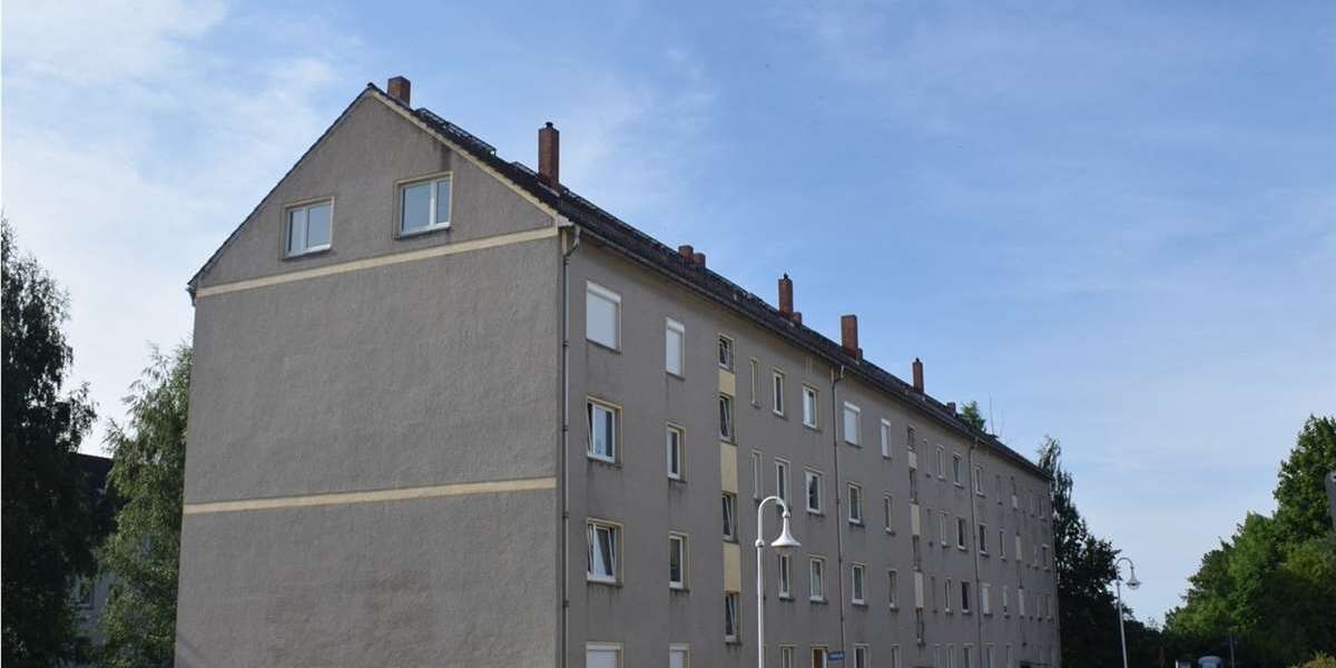 Etagenwohnung Waldheim Schönberg - 3 Zimmer, 73 m&sup2;, 438&euro; | Angebot:27249086
