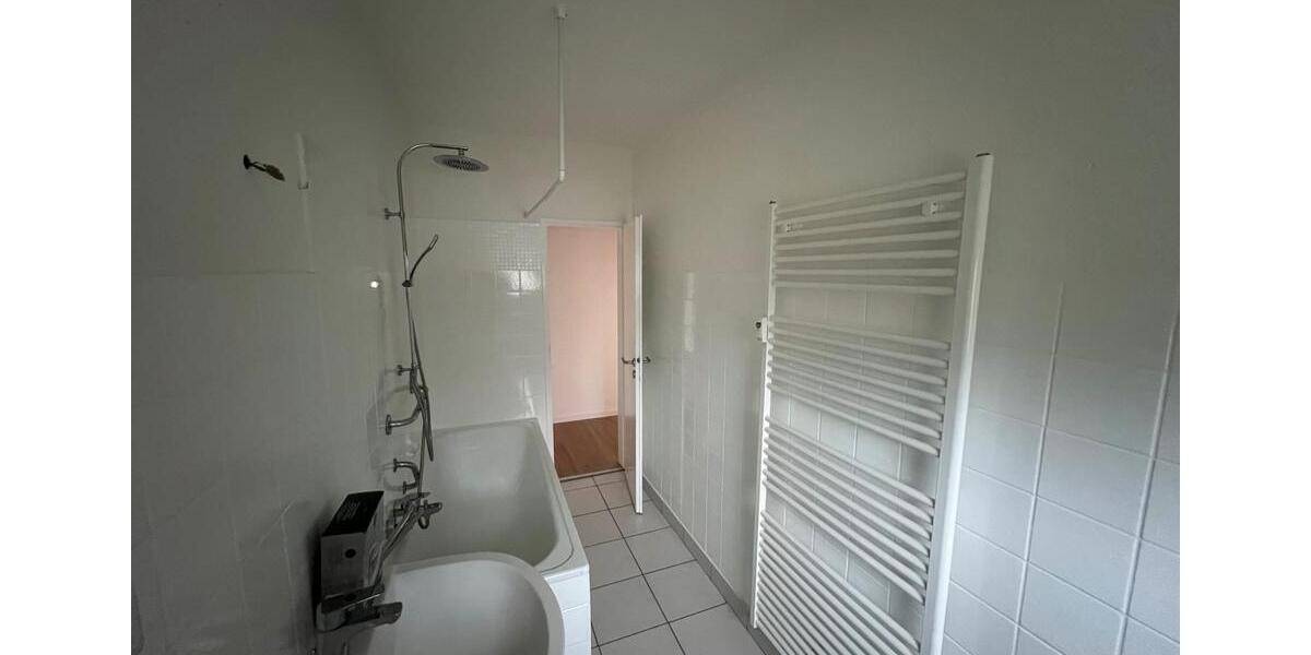 Erdgeschoßwohnung Kassel Fasanenhof - 4 Zimmer, 77 m&sup2;, 770&euro; | Angebot:25257145