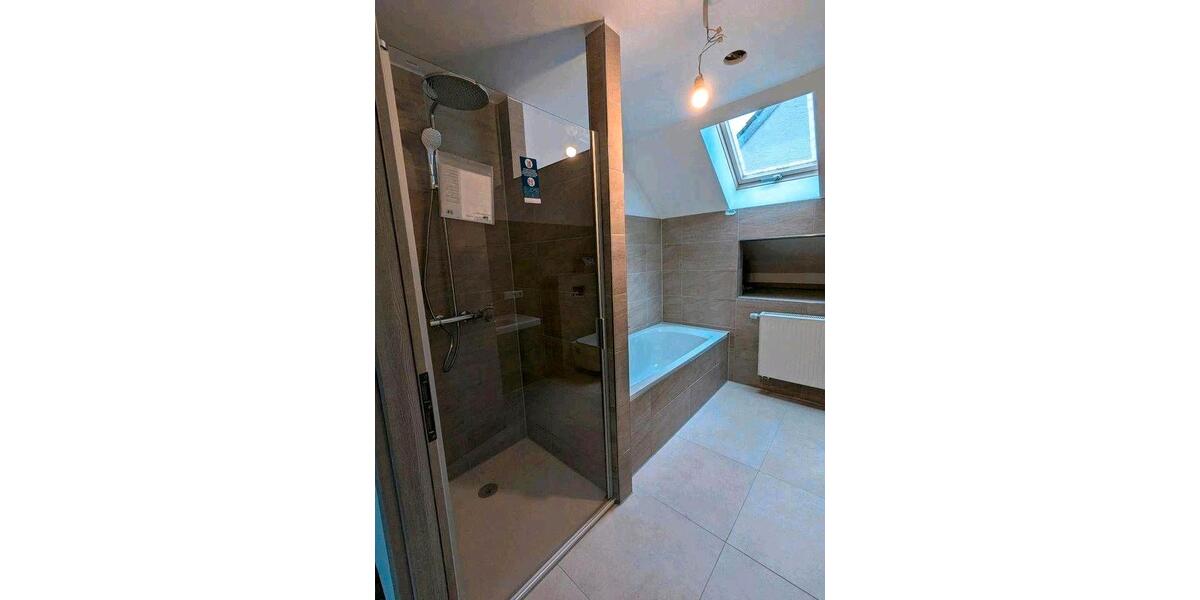 Dachgeschoßwohnung Obergünzburg - 5 Zimmer, 117 m&sup2;, 1.100&euro; | Angebot:26462937