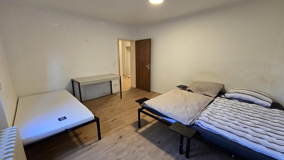 Wohnen auf Zeit Frechen - 4 Zimmer, 80 m&sup2;, 600&euro; | Angebot:25550415