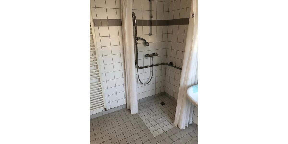 Dachgeschoßwohnung Waren (Müritz) - 3 Zimmer, 72 m&sup2;, 750&euro; | Angebot:25156058
