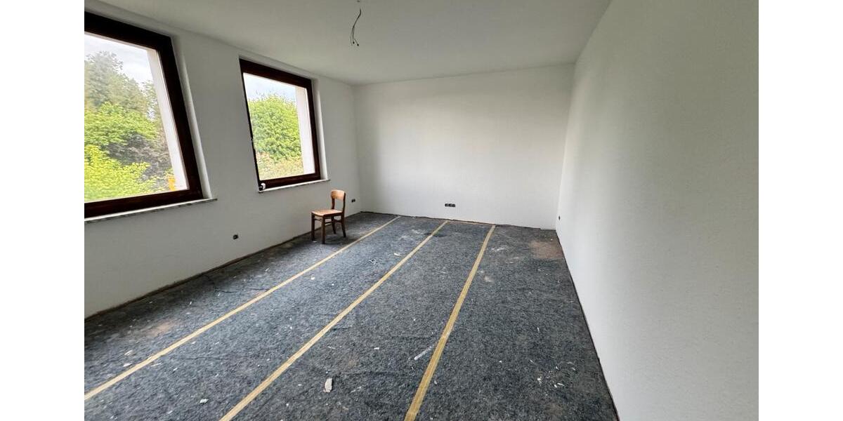 Hochparterre Emmerthal - 3 Zimmer, 88 m&sup2;, 690&euro; | Angebot:26214822