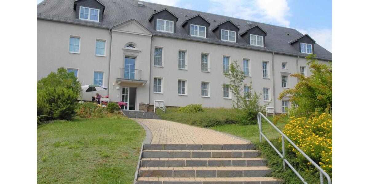 Etagenwohnung Bad Elster - 2 Zimmer, 51 m&sup2;, 310&euro; | Angebot:26459464