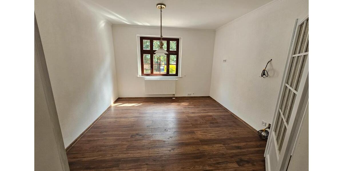 Gewerbeobjekt Großpösna - 2.520&euro; | Angebot:25800760