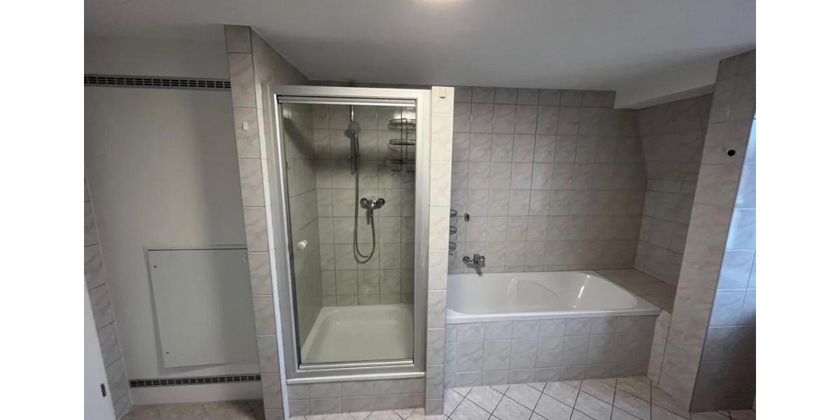 Wohnen auf Zeit Regensburg Konradsiedlung - 4 Zimmer, 16 m&sup2;, 570&euro; | Angebot:26275080