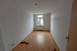 2-Zi.-Whg. mit Tageslichtbad und Balkon am Stadtrand von Hainichen