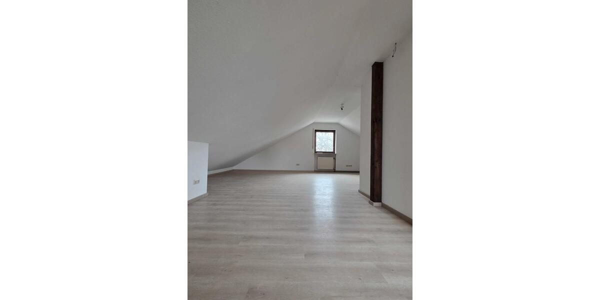 Einfamilienhaus Neubiberg - 4 Zimmer, 137 m&sup2;, 2.860&euro; | Angebot:26035916
