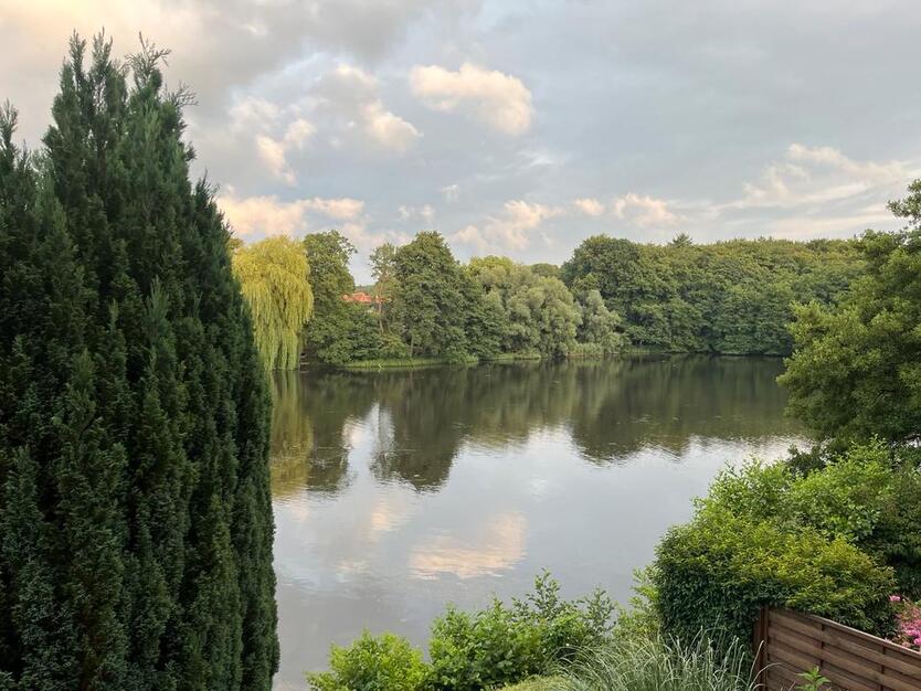 Möbliertes 1-Zimmer Appartement mit Seeblick