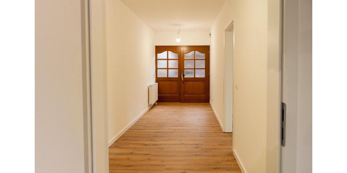 Etagenwohnung Bestensee - 3 Zimmer, 108 m&sup2;, 1.950&euro; | Angebot:25851491