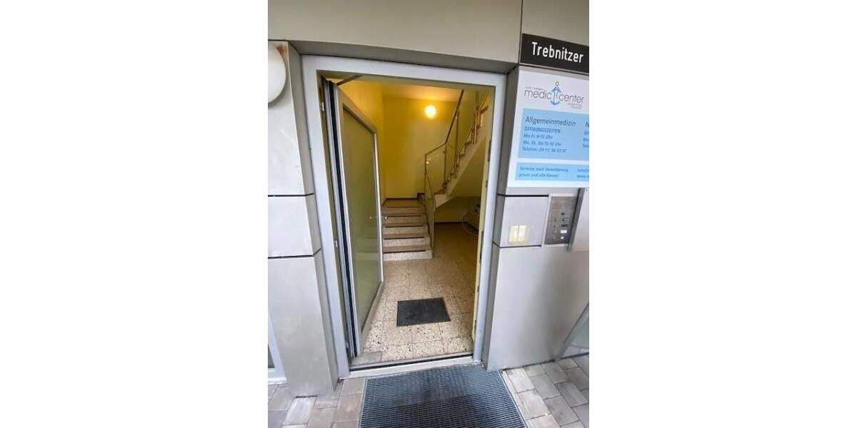 Gewerbeobjekt Nürnberg Langwasser - 6 Zimmer, 125 m&sup2;, 1.250&euro; | Angebot:24594270