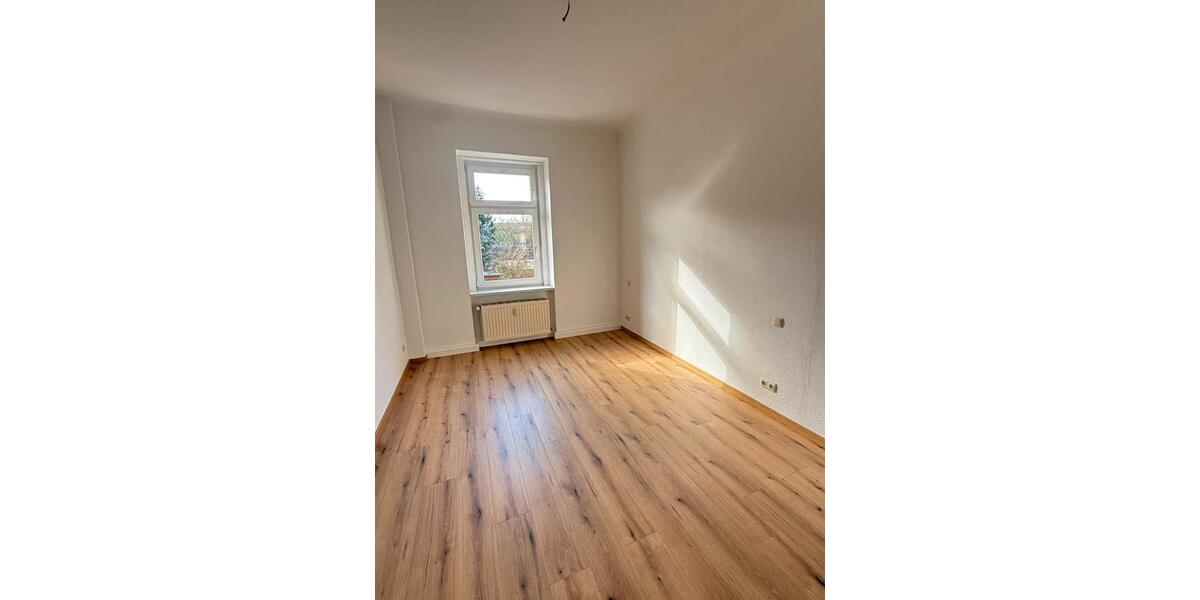 Etagenwohnung Markkleeberg - 2 Zimmer, 62 m&sup2;, 690&euro; | Angebot:26038393