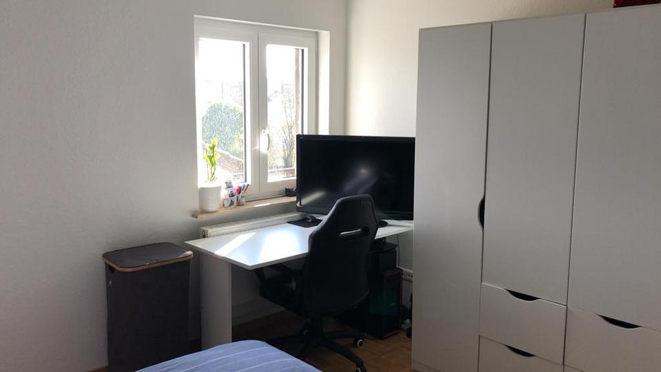 Dachgeschoßwohnung Waldenburg - 2.5 Zimmer, 65 m&sup2;, 730&euro; | Angebot:24842592