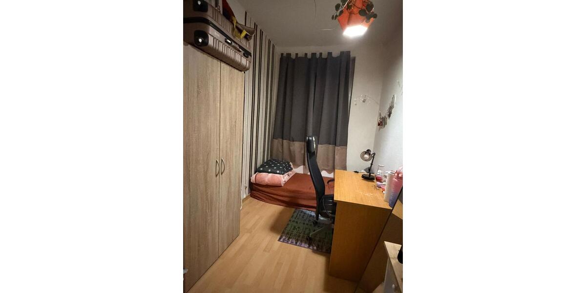Wohnen auf Zeit Marburg Biegenviertel - 1 Zimmer, 12 m&sup2;, 300&euro; | Angebot:25961581