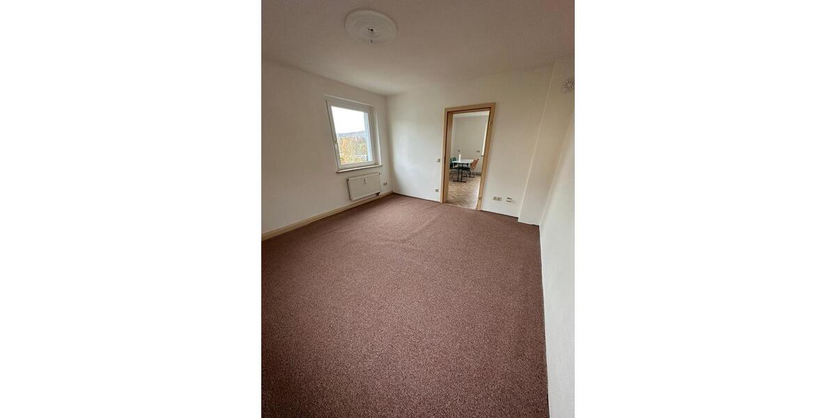 Etagenwohnung Naila - 2 Zimmer, 48 m&sup2;, 250&euro; | Angebot:26048599