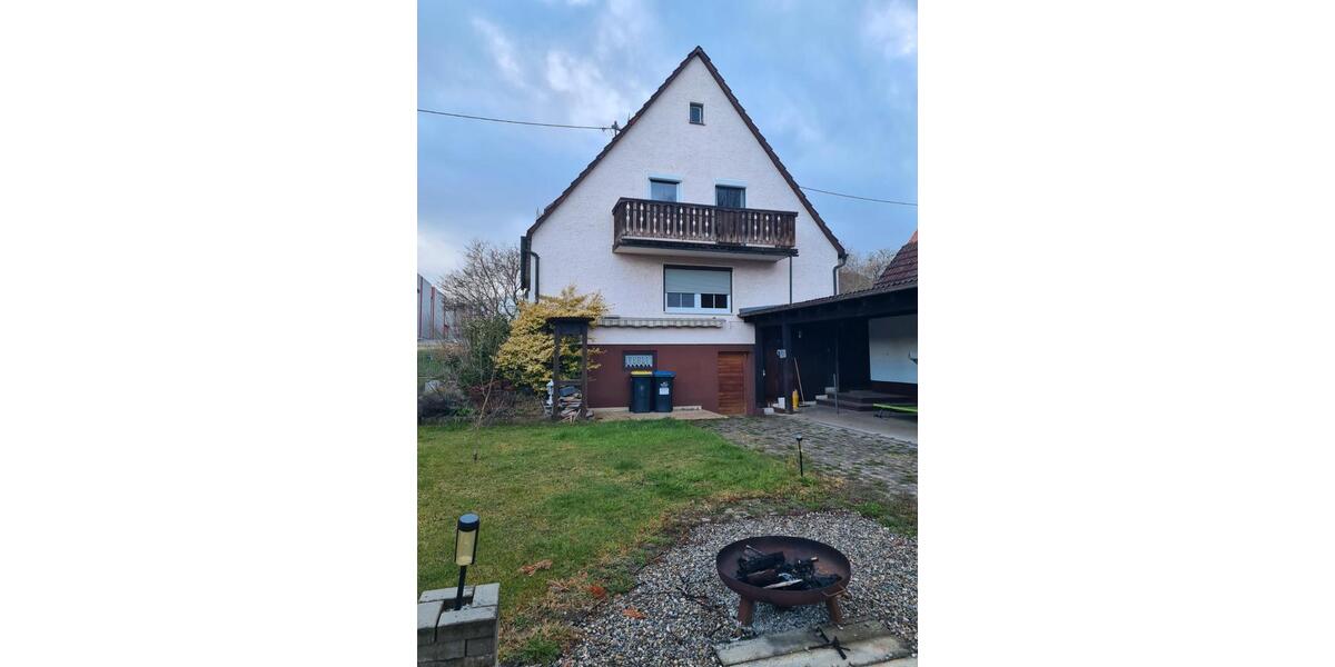 Einfamilienhaus Krumbach (Schwaben) - 5 Zimmer, 120 m&sup2;, 900&euro; | Angebot:25958708
