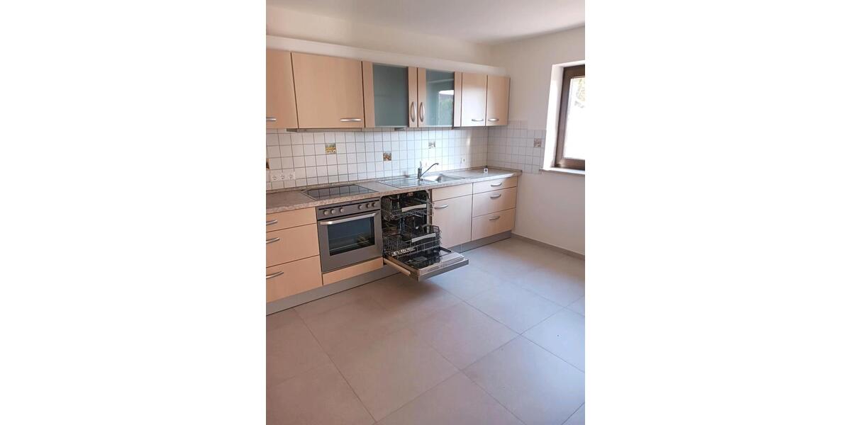 Etagenwohnung Dörzbach - 3 Zimmer, 90 m&sup2;, 750&euro; | Angebot:24462815